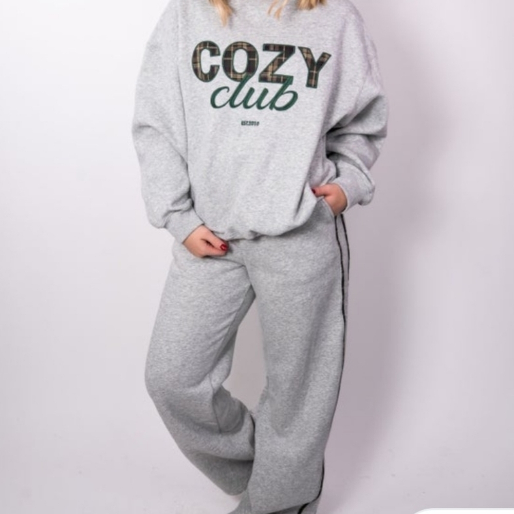 NEW ** Heathered Gray Sunday Edition Womens Sweatsuit Set
